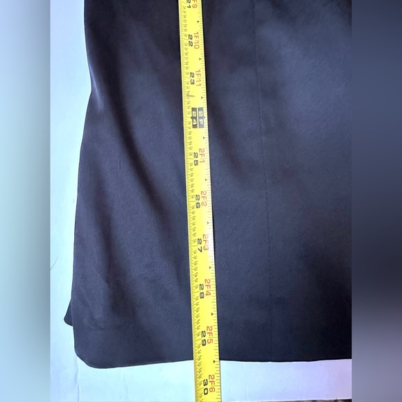 Kay Unger Portrait Black Satin V-Neck Shawl Collared Sheath Evening Dress Size 8 - Picture 10 of 10